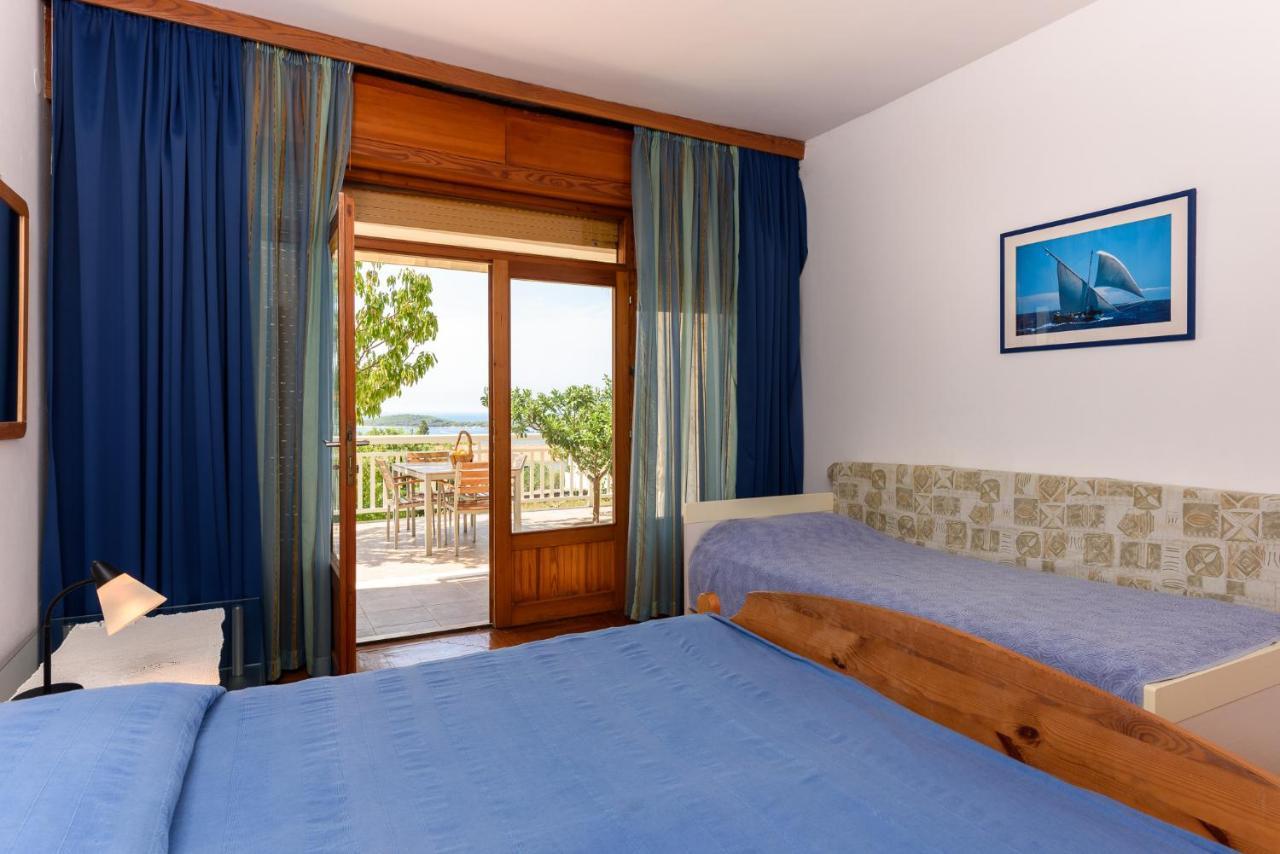 Hotel Fio'S à Hvar Town Extérieur photo