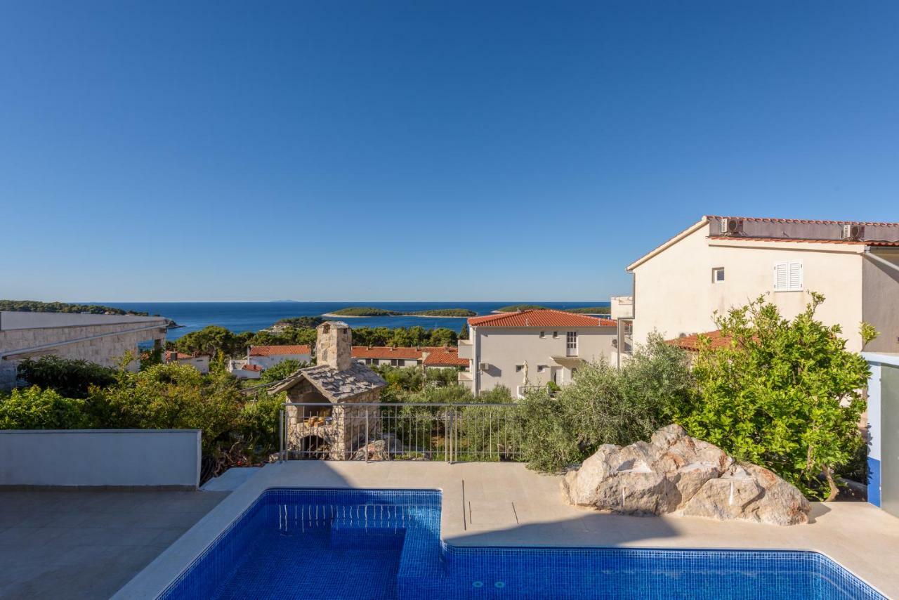 Hotel Fio'S à Hvar Town Extérieur photo